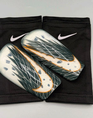 Nike Mercurial Lite Shin Guard Set